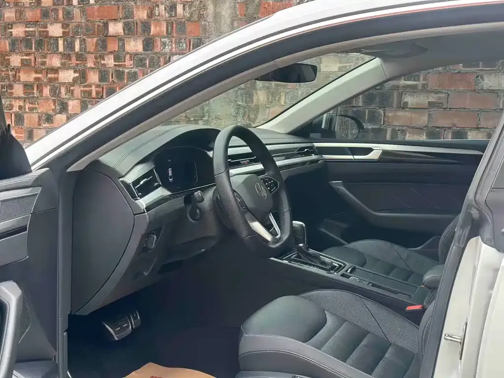 Volkswagen CC 2022 из CN, фото 5