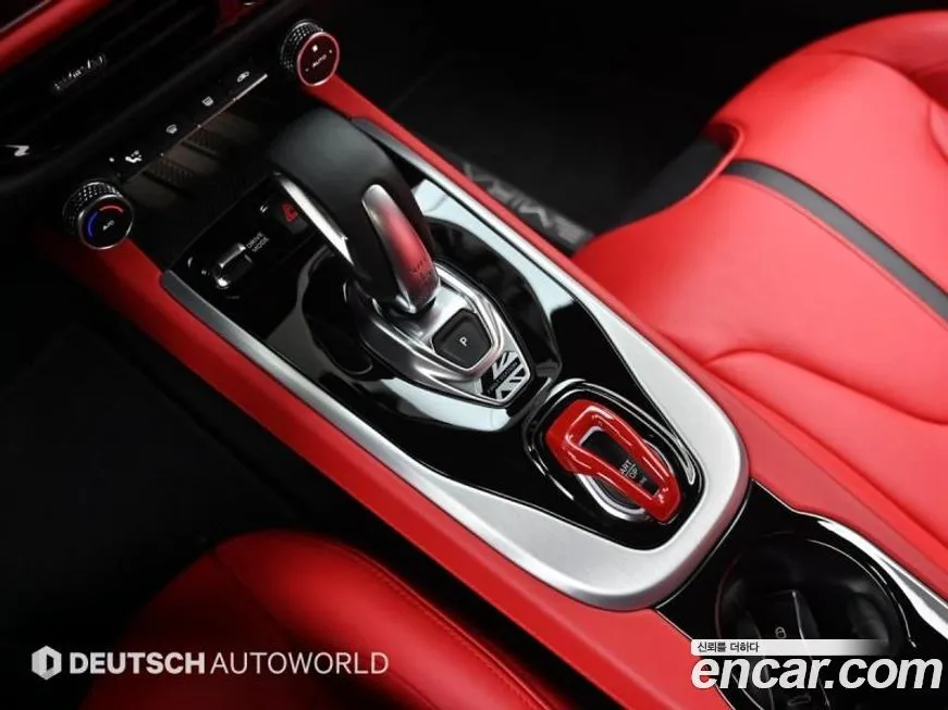 Lotus Emira 2024 из KR, фото 10