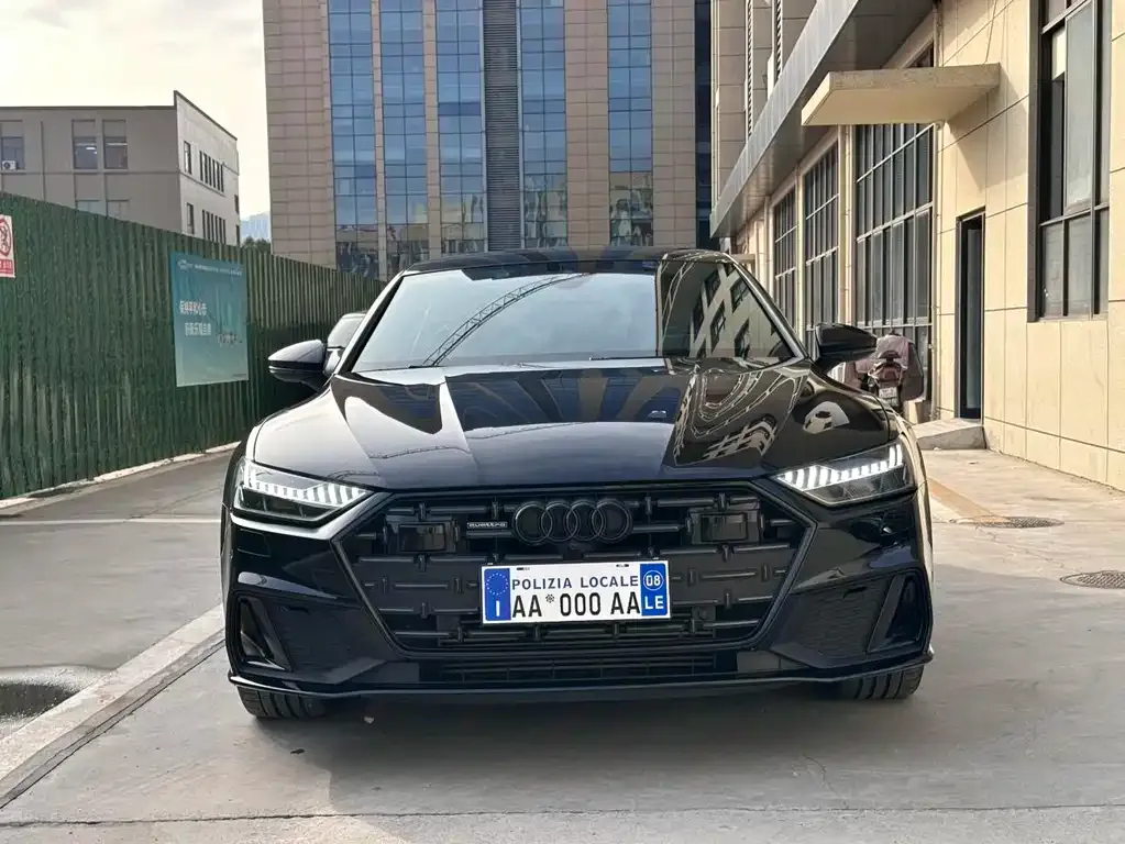 Audi A7L 2024 из CN, фото 10