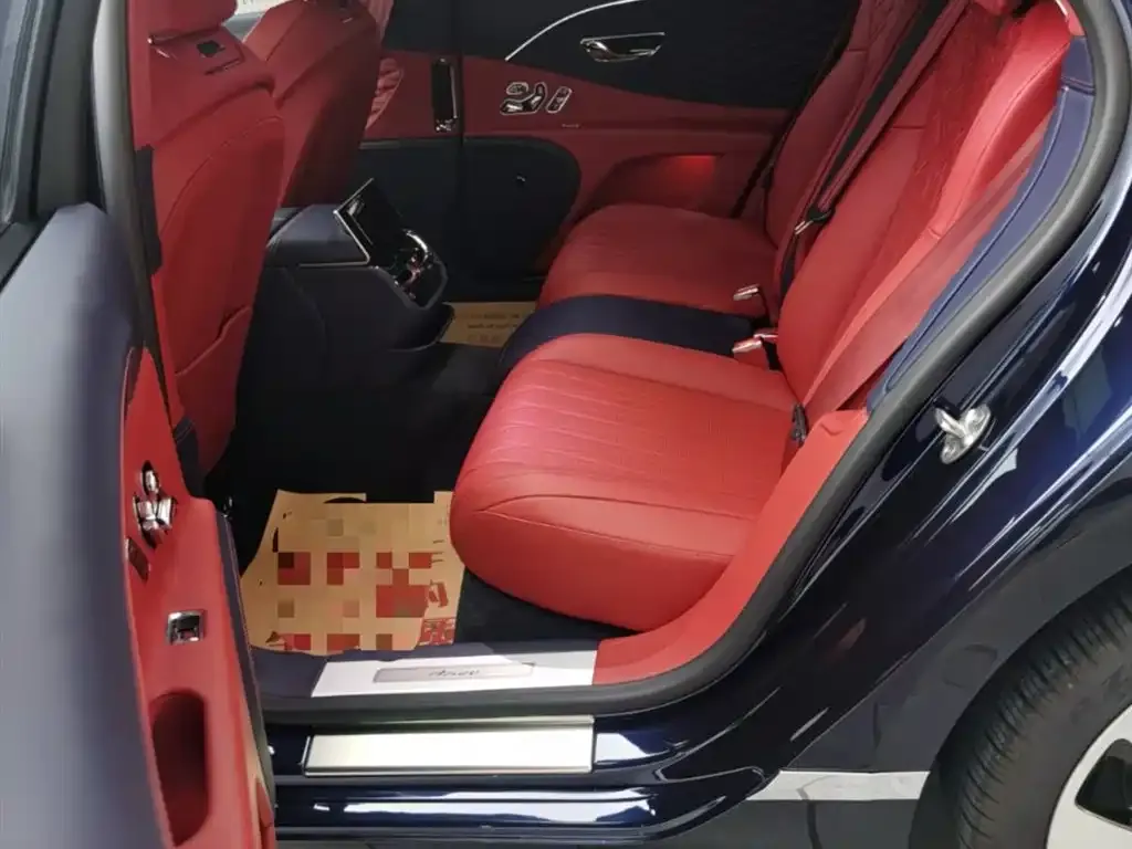 Bentley Flying Spur 2024 из CN, фото 2