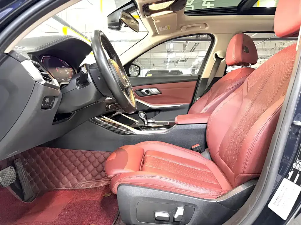 BMW 3 Series 2022 из CN, фото 6