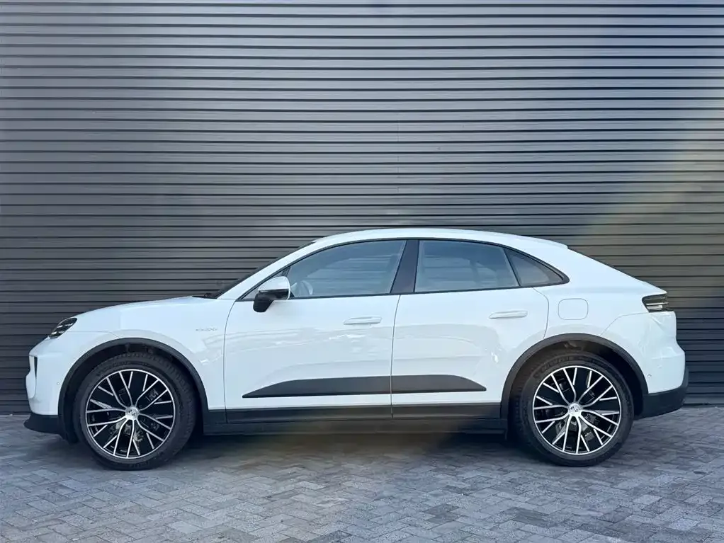 Porsche Macan EV 2025 из CN, фото 8