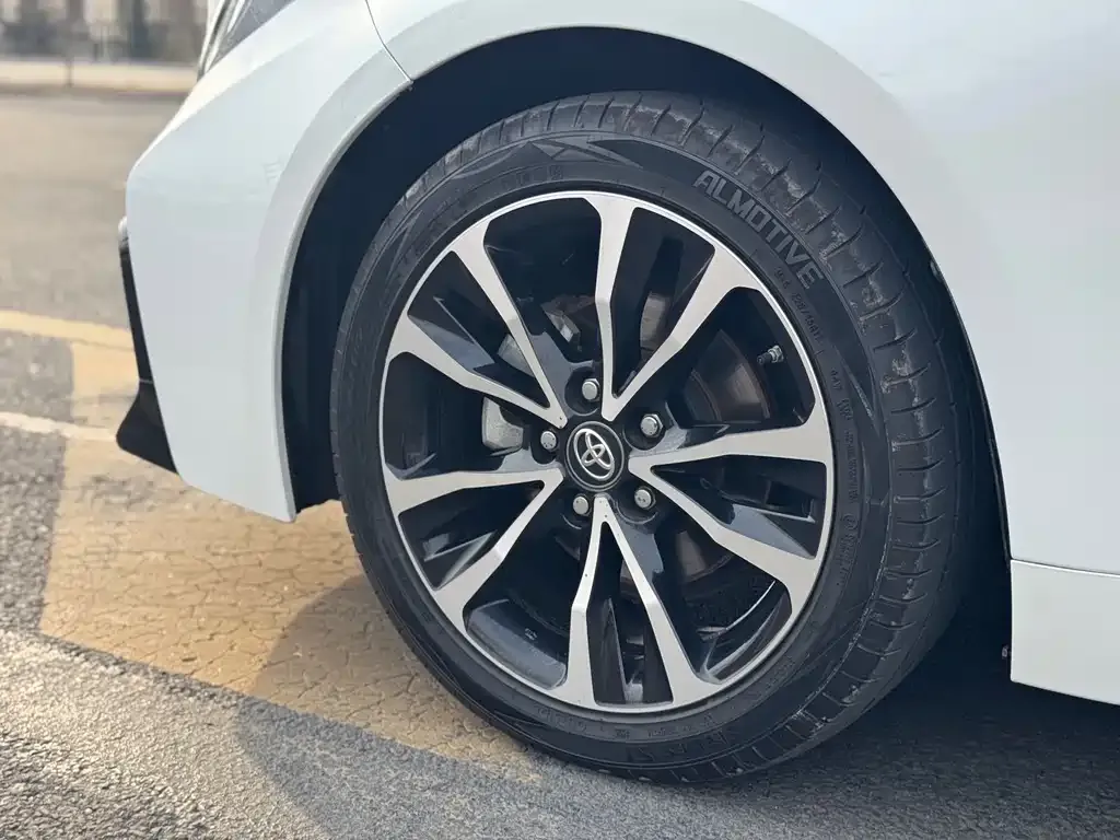 Toyota Levin — фото 10