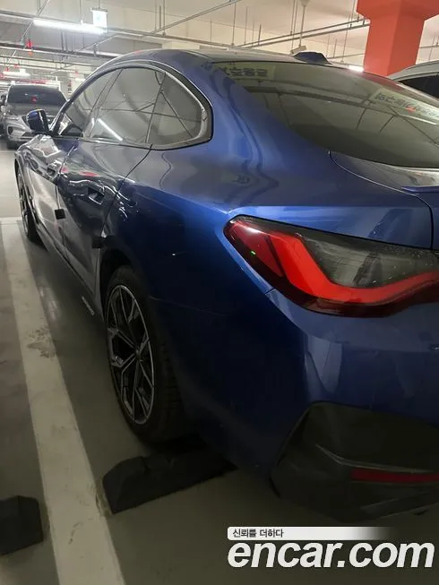 BMW i4 2023 из KR, фото 4