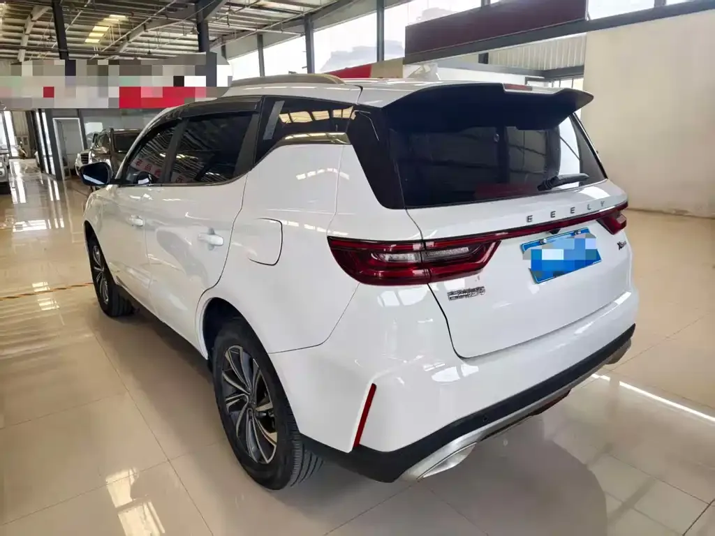 Geely Vision X6 — фото 5