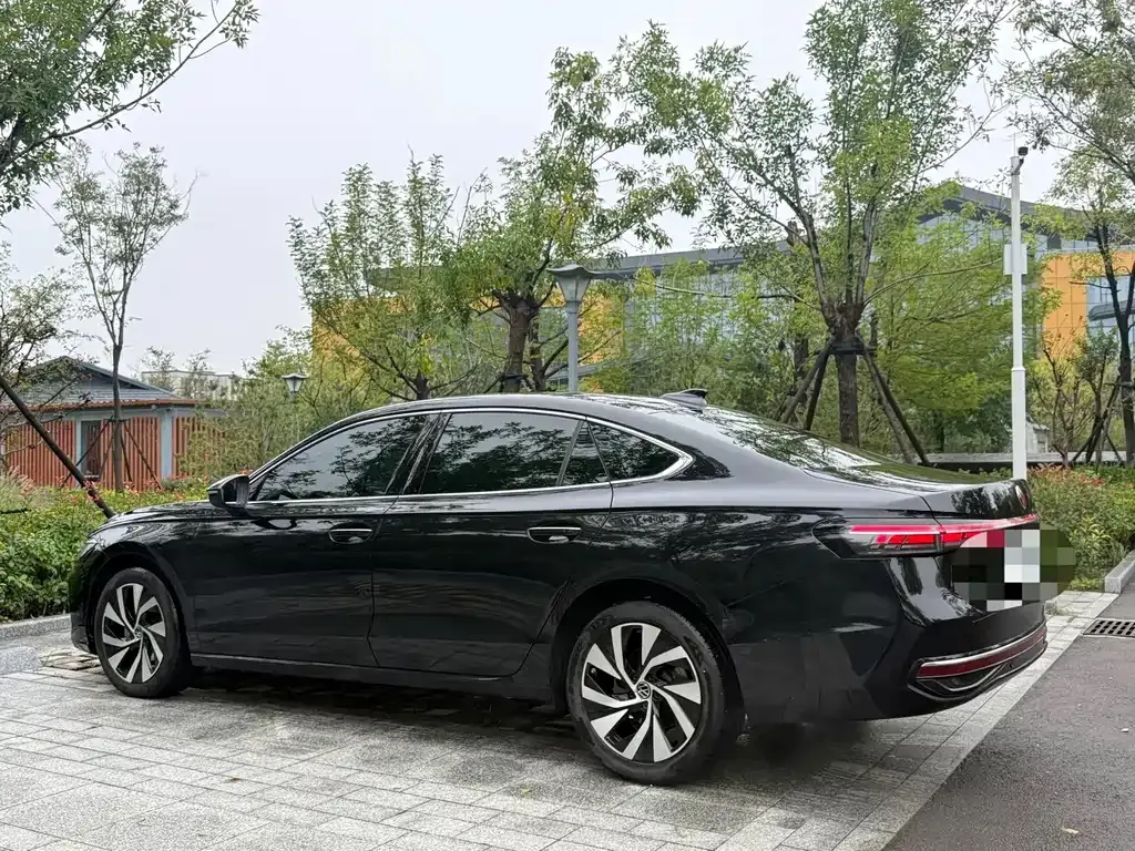 Volkswagen Passat 2025 из CN, фото 6