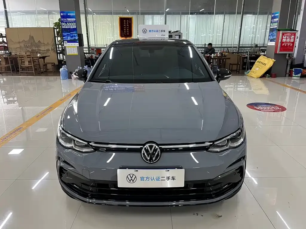 Volkswagen Golf 2023 из CN, фото 7