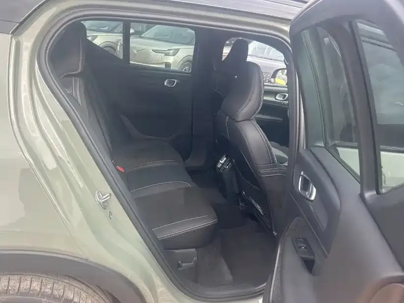 Volvo XC40 NEV 2024 из CN, фото 8