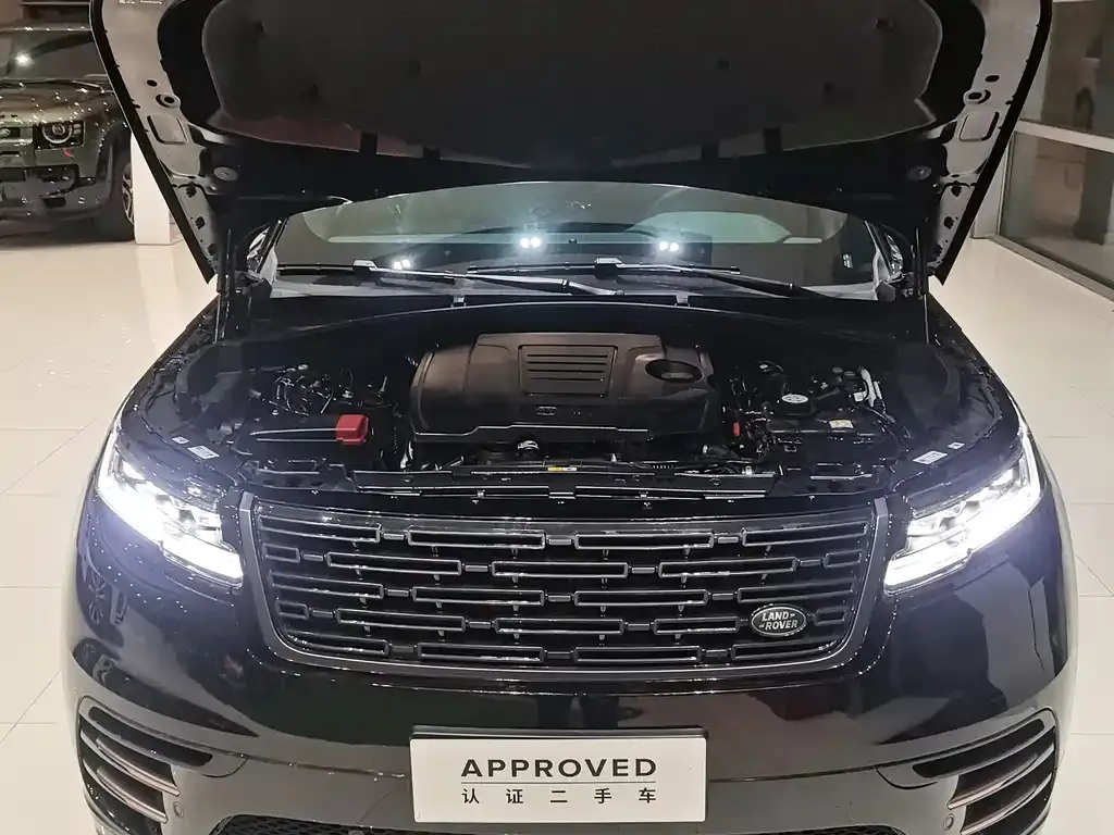 Land Rover Velar — фото 10