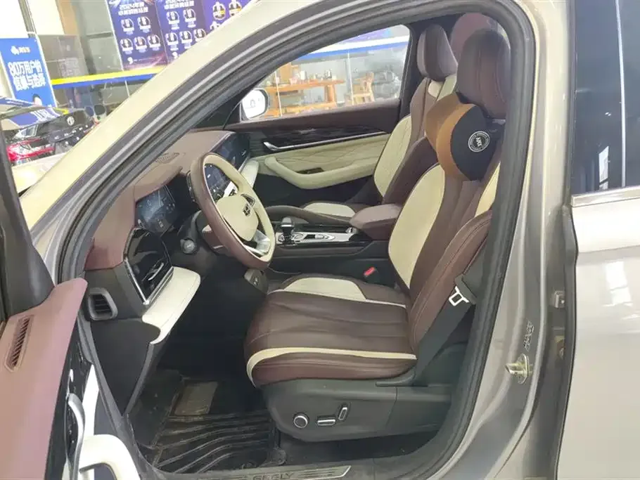 Geely Xingyue L 2023 из CN, фото 2