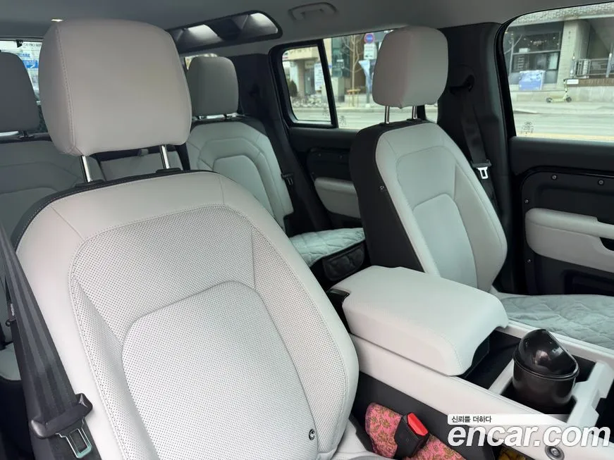 Land Rover Defender 2025 из KR, фото 7