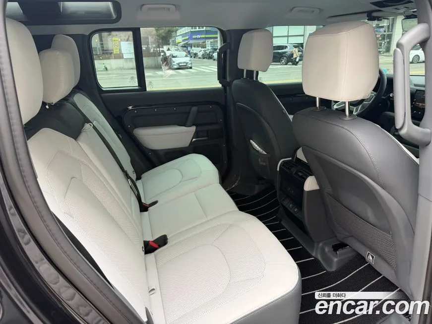 Land Rover Defender 2025 из KR, фото 3