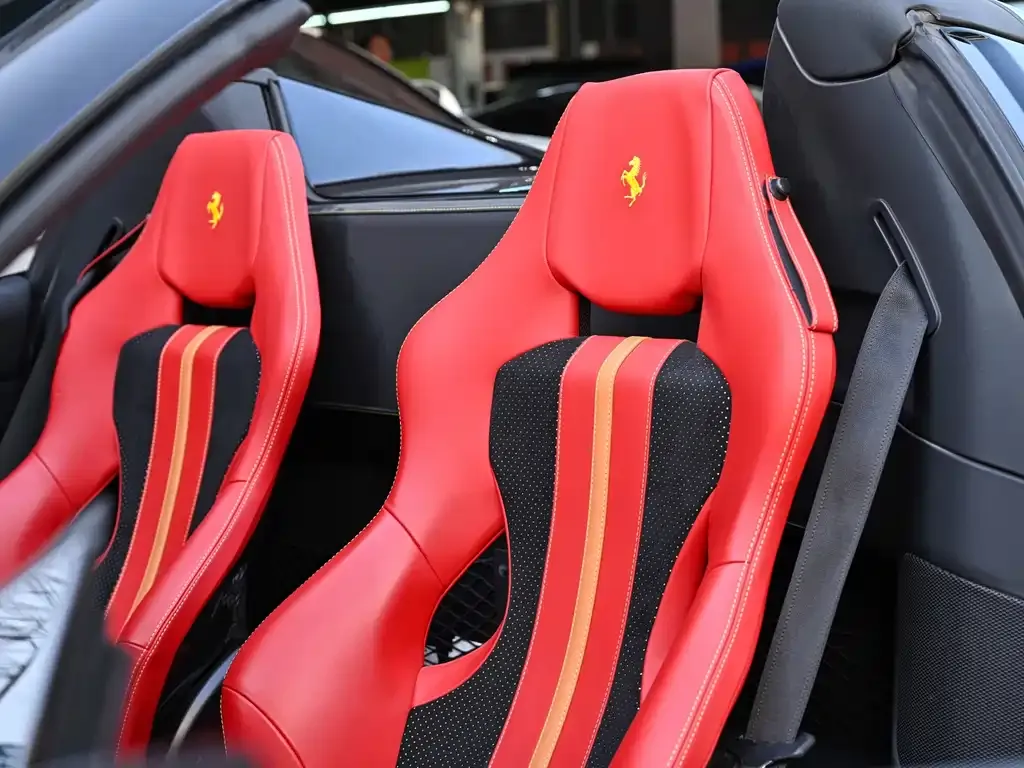 Ferrari F8 — фото 9