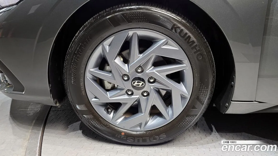 Hyundai AVANTE — фото 7