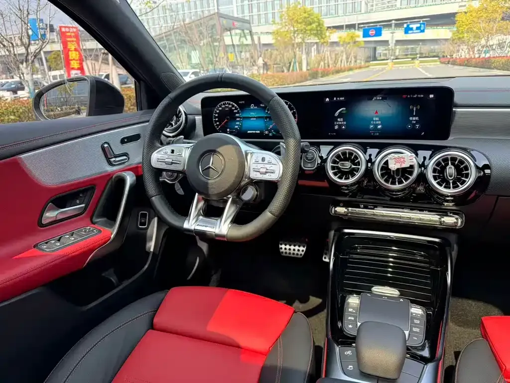 Mercedes-Benz A-Class AMG — фото 5