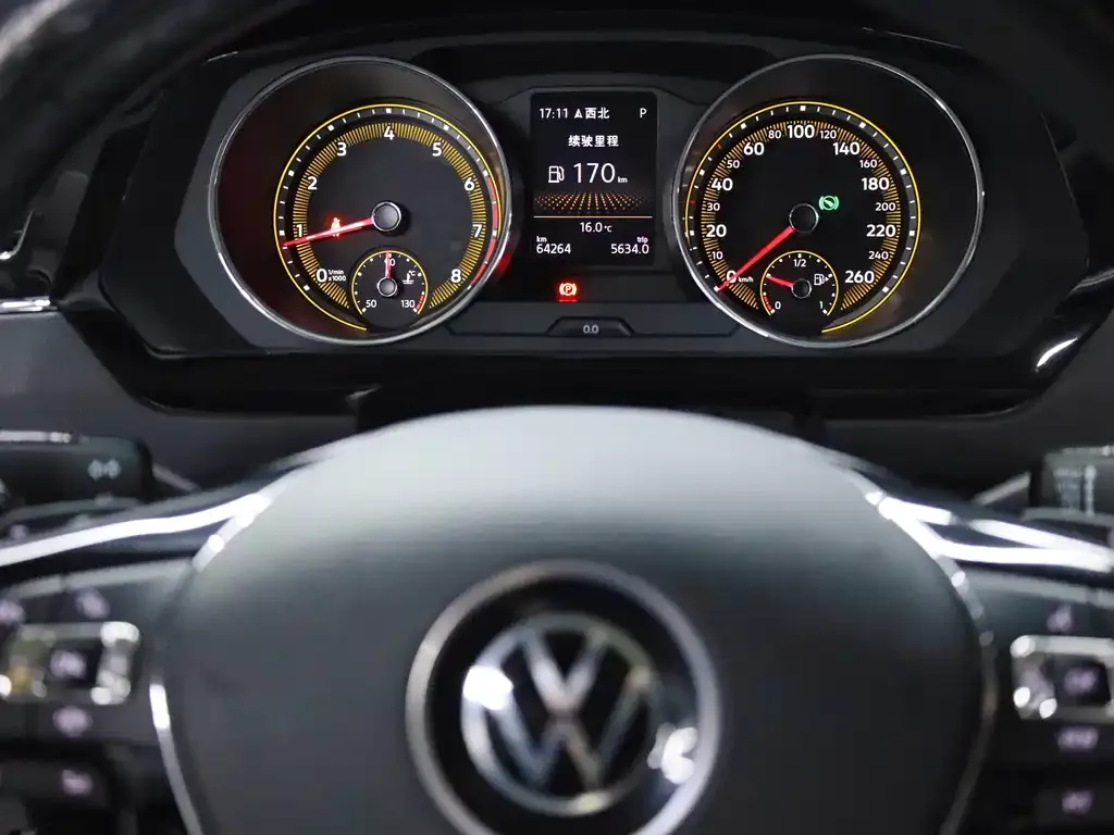 Volkswagen Tiguan L 2021 из CN, фото 9