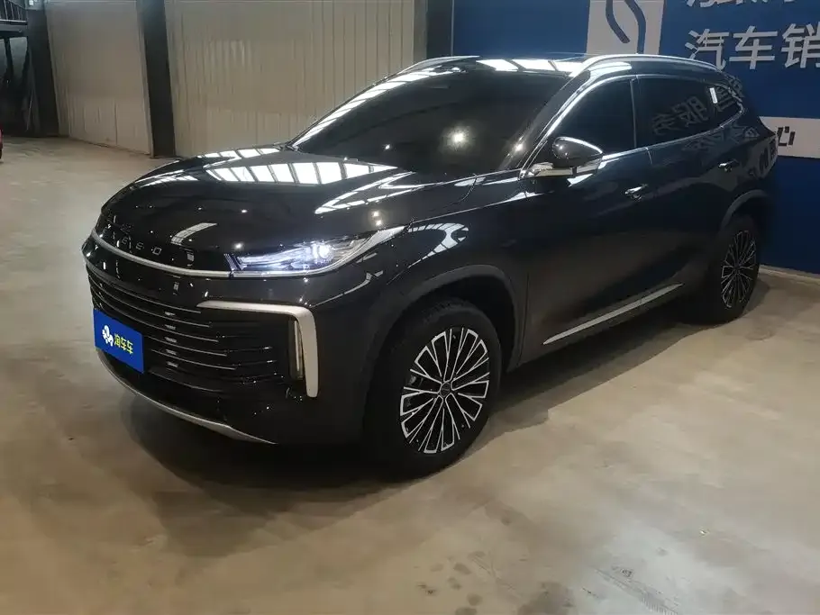 Exeed Lingyun 2025 из CN, фото 1