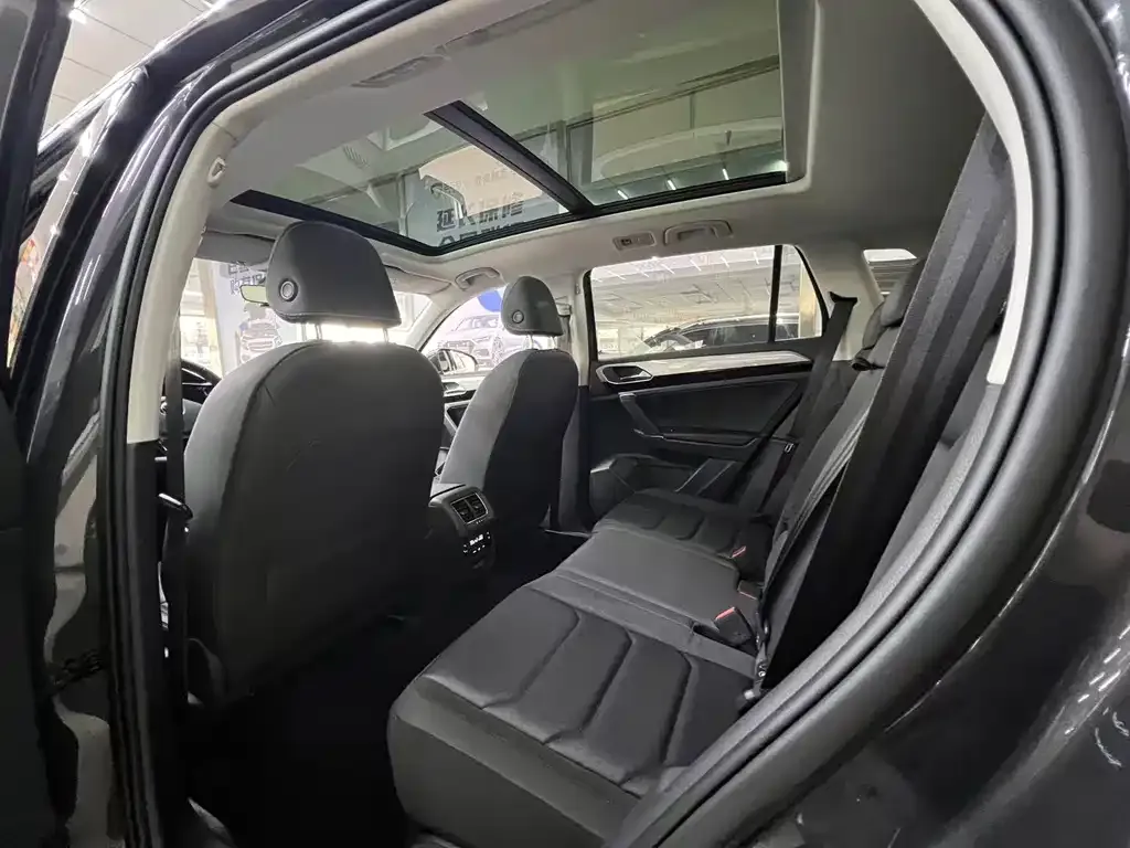 Volkswagen Tayron 2022 из CN, фото 5