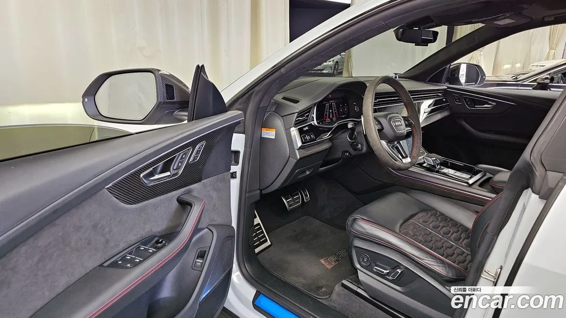 Audi RSQ8 2021 из KR, фото 6