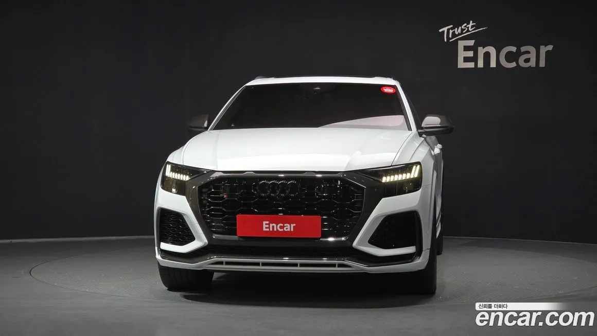 Audi RSQ8 2021 из KR, фото 10