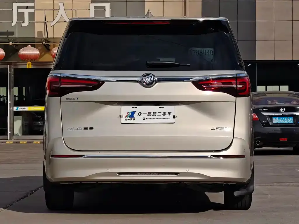 Buick GL8 2022 из CN, фото 9