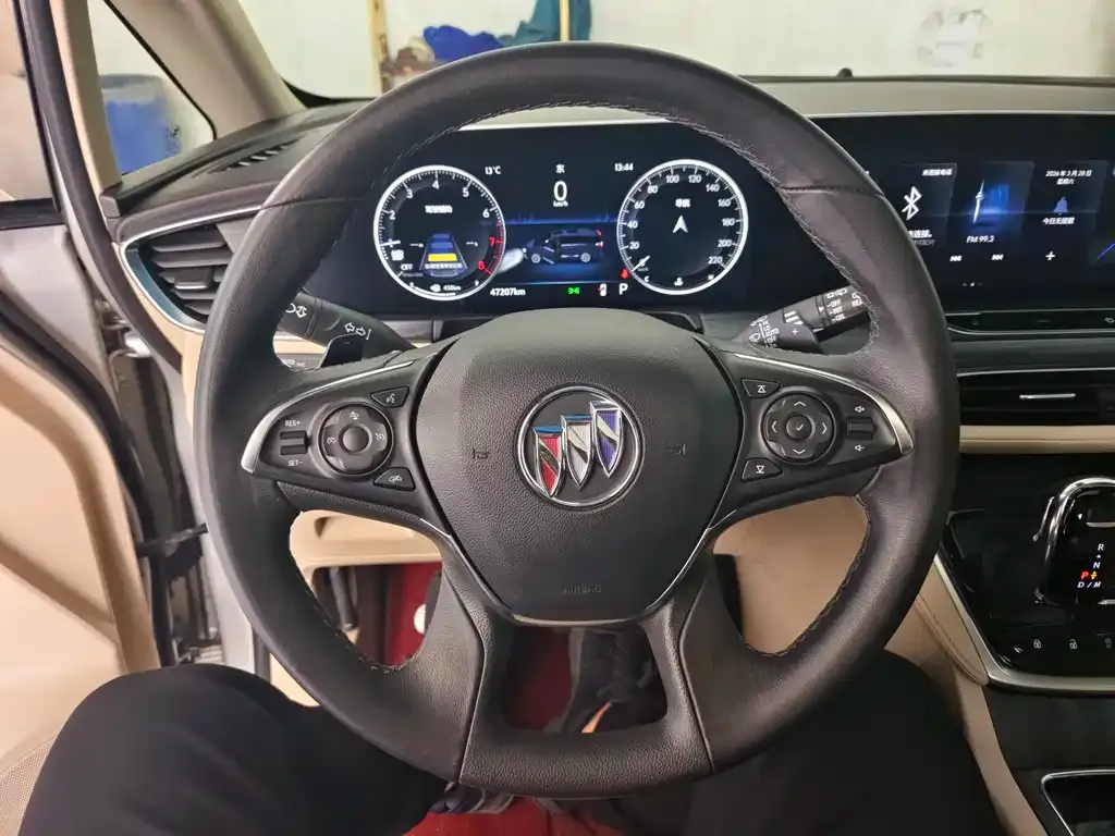 Buick GL8 2022 из CN, фото 7