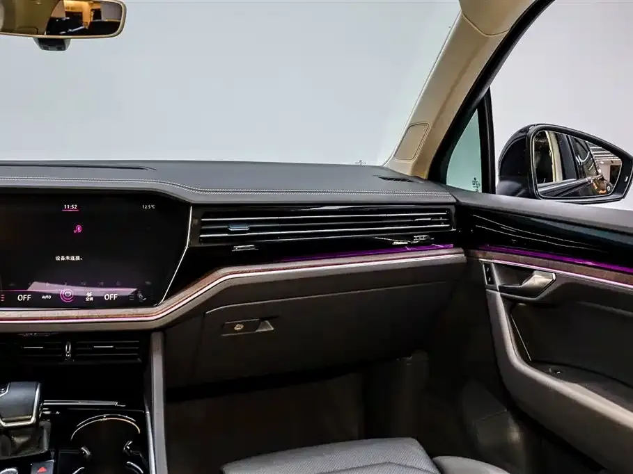 Volkswagen Touareg 2024 из CN, фото 7
