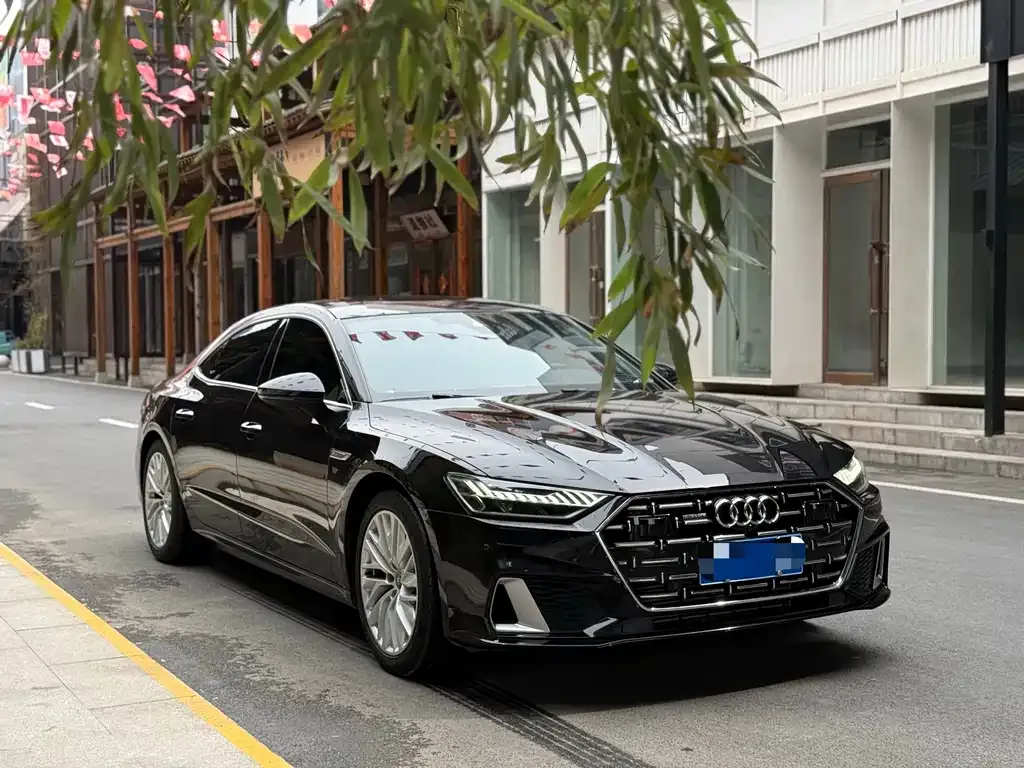 Audi A7L — фото 3