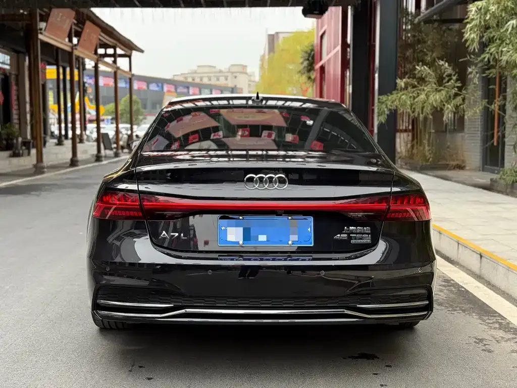 Audi A7L — фото 4