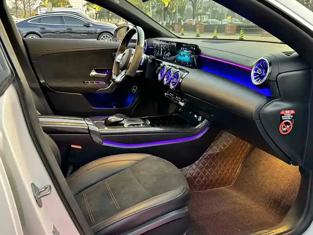 Mercedes-Benz CLA (Import) 2023 из CN, фото 3