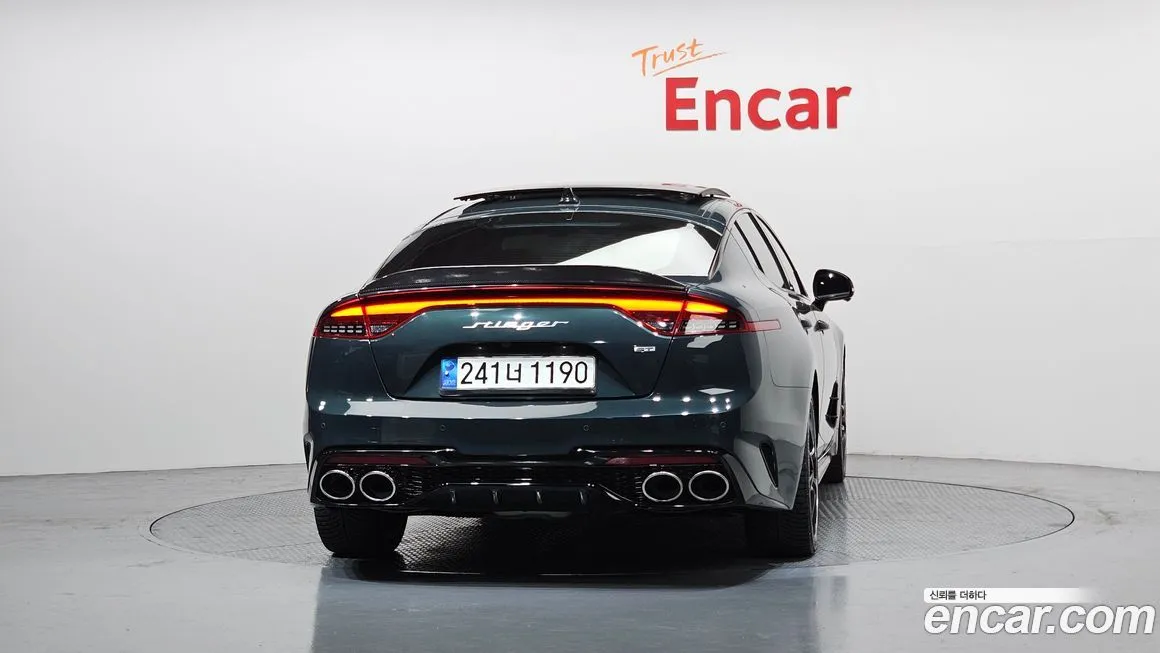 Kia Stinger 2023 из KR, фото 9