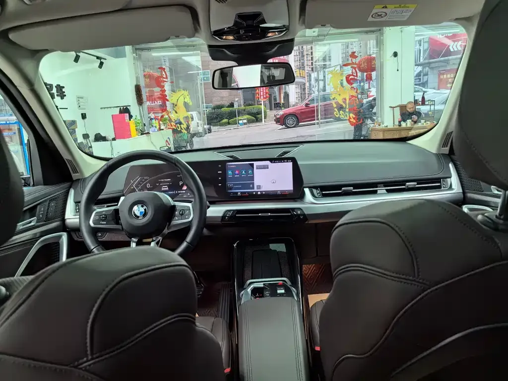 BMW X1 2024 из CN, фото 8