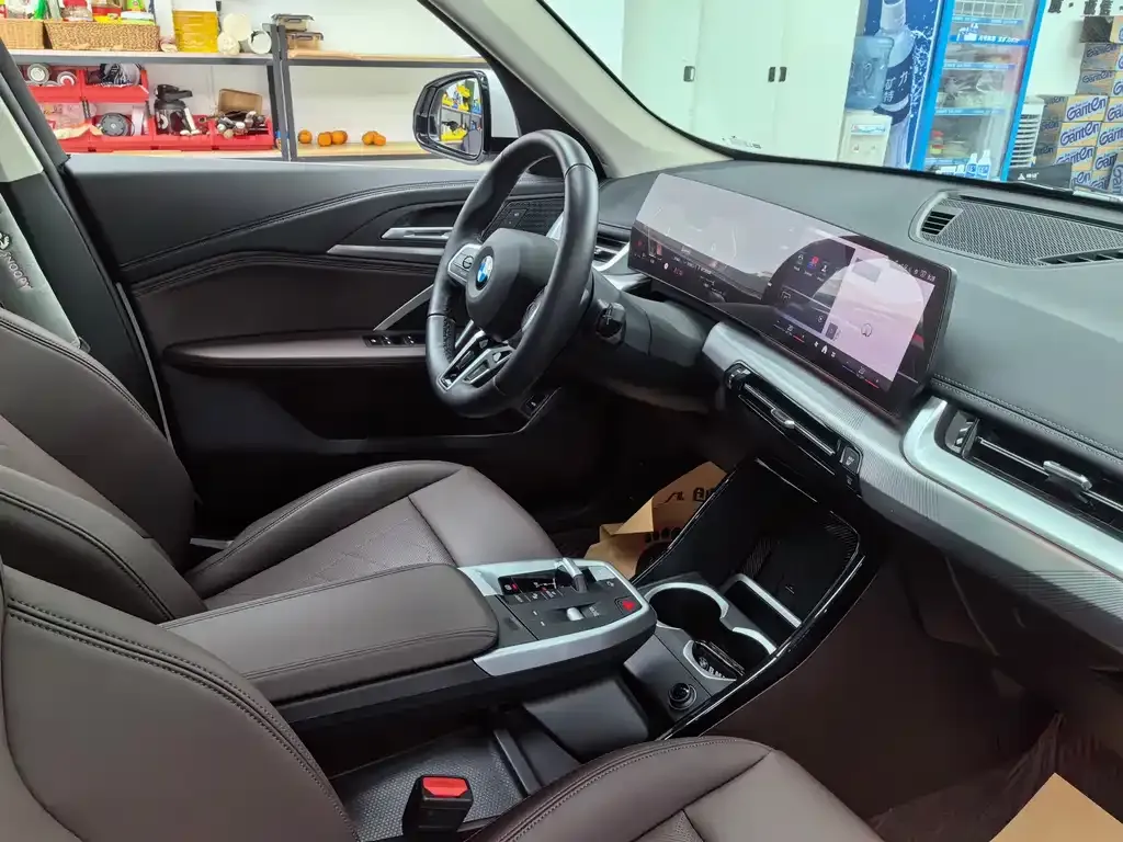 BMW X1 2024 из CN, фото 10