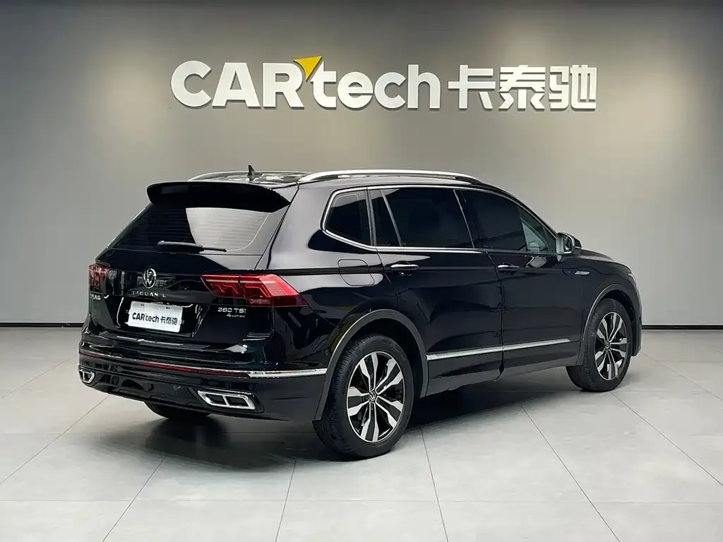 Volkswagen Tiguan L — фото 7