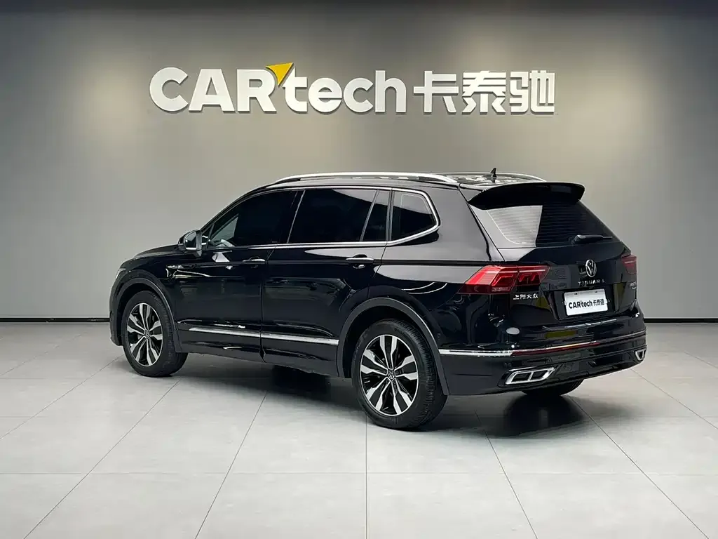 Volkswagen Tiguan L — фото 4