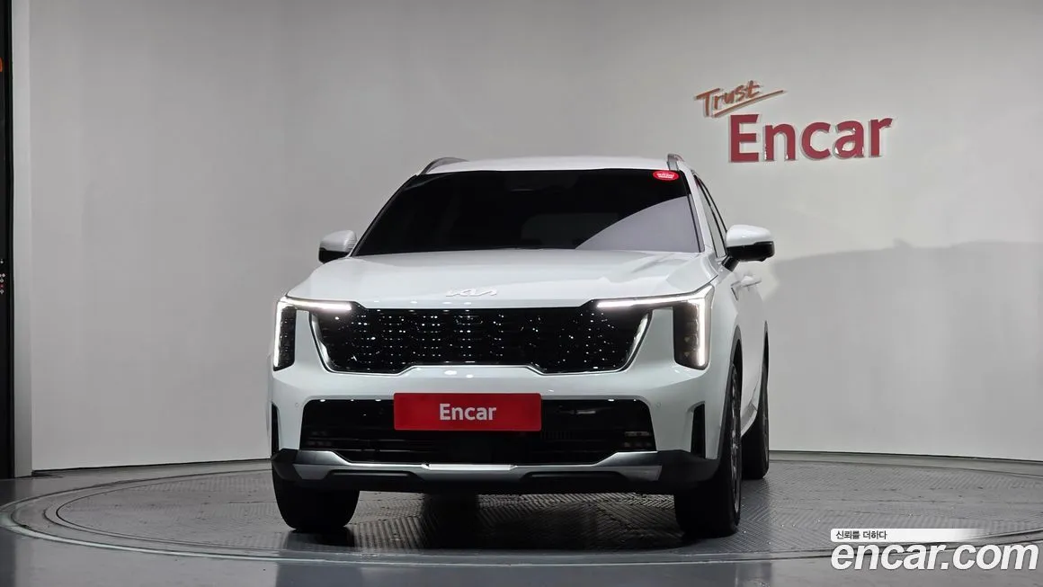 Kia Sorento — фото 4