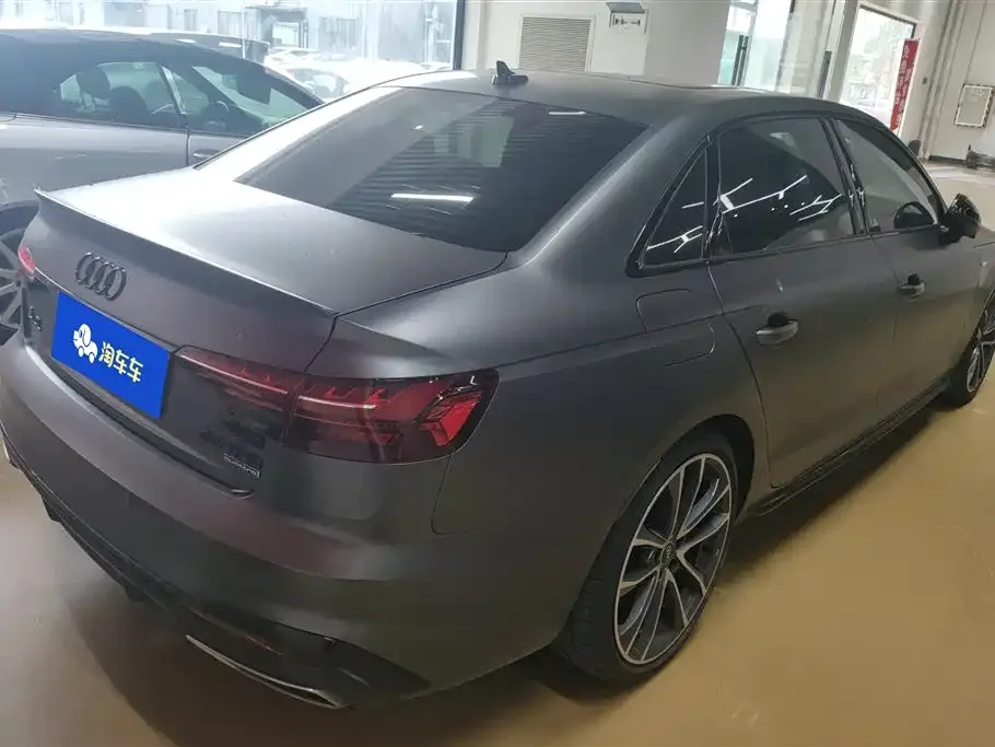 Audi A4L 2023 из CN, фото 8