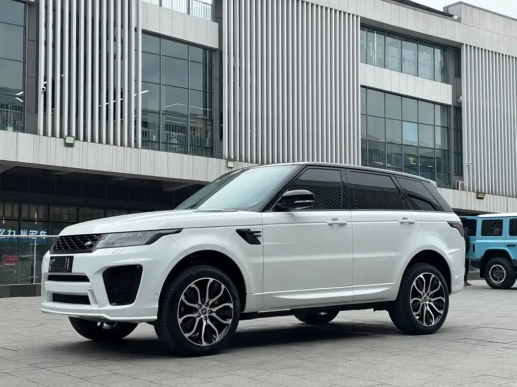 Land Rover Sport 2023 из CN, фото 1