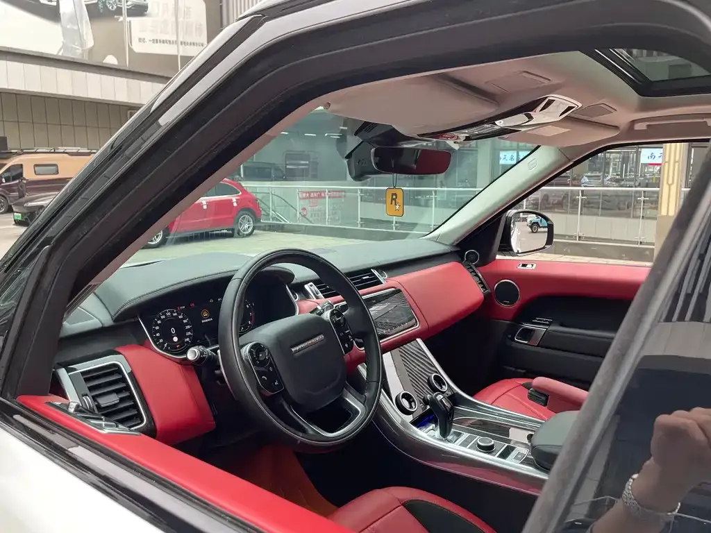 Land Rover Sport 2023 из CN, фото 7