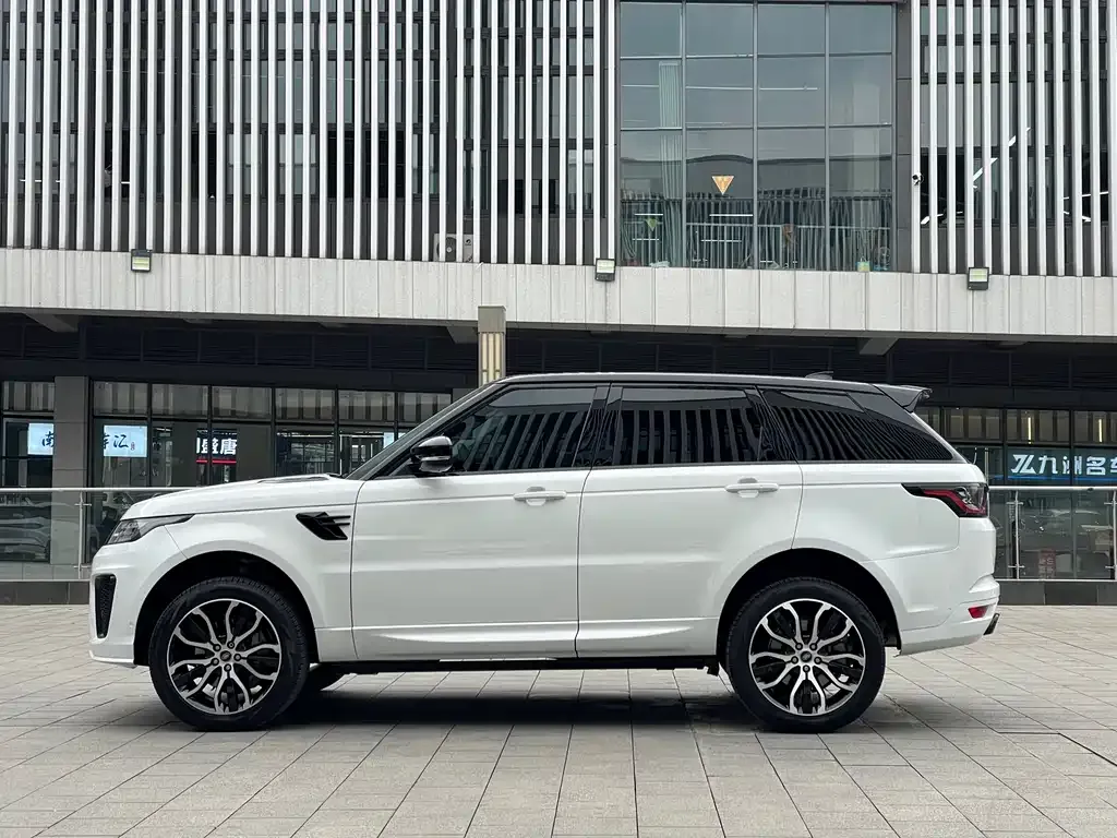 Land Rover Sport 2023 из CN, фото 6