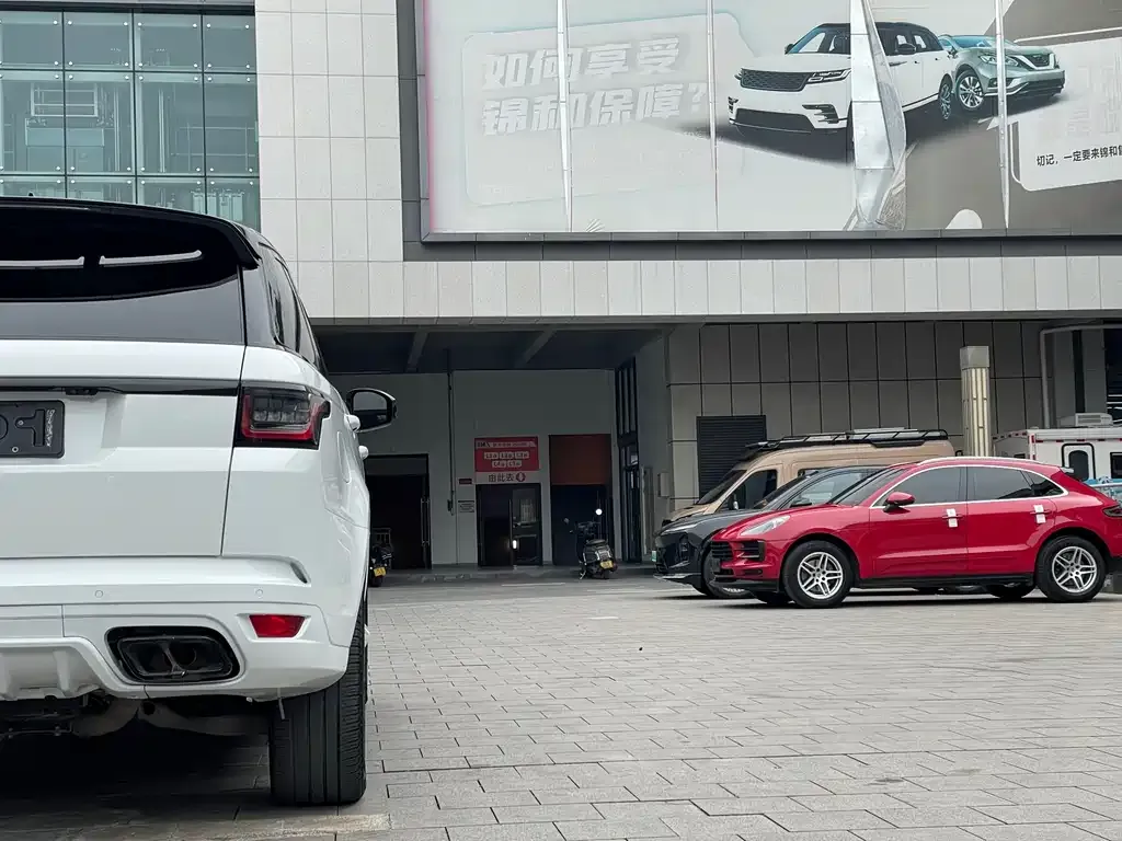 Land Rover Sport 2023 из CN, фото 4
