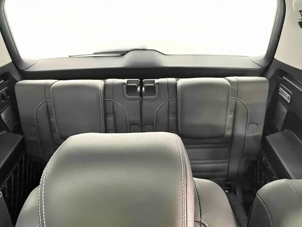 Volkswagen Touran 2023 из CN, фото 5