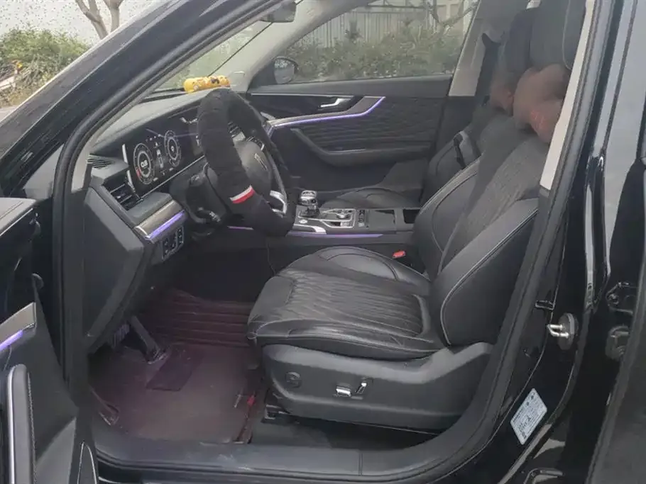 Hongqi HS5 2023 из CN, фото 3