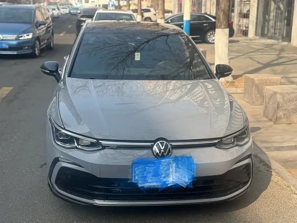 Volkswagen Golf 2022 из CN, фото 5