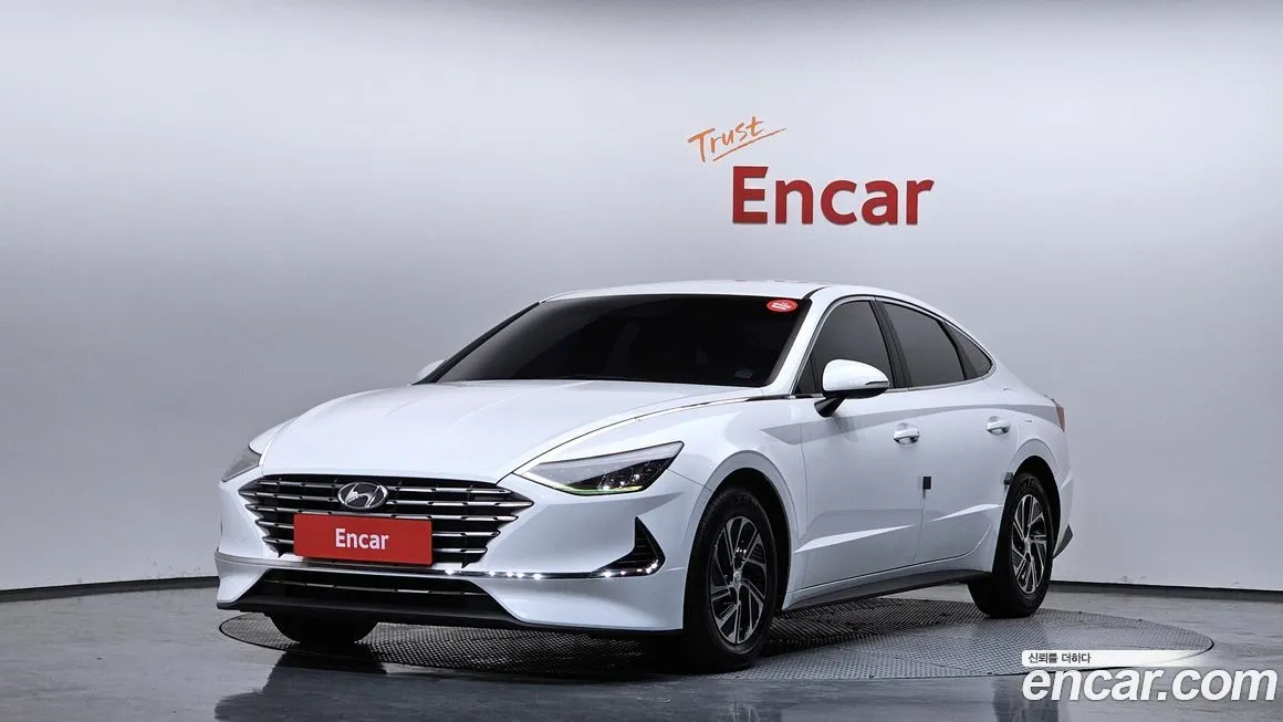 Hyundai Sonata Modern