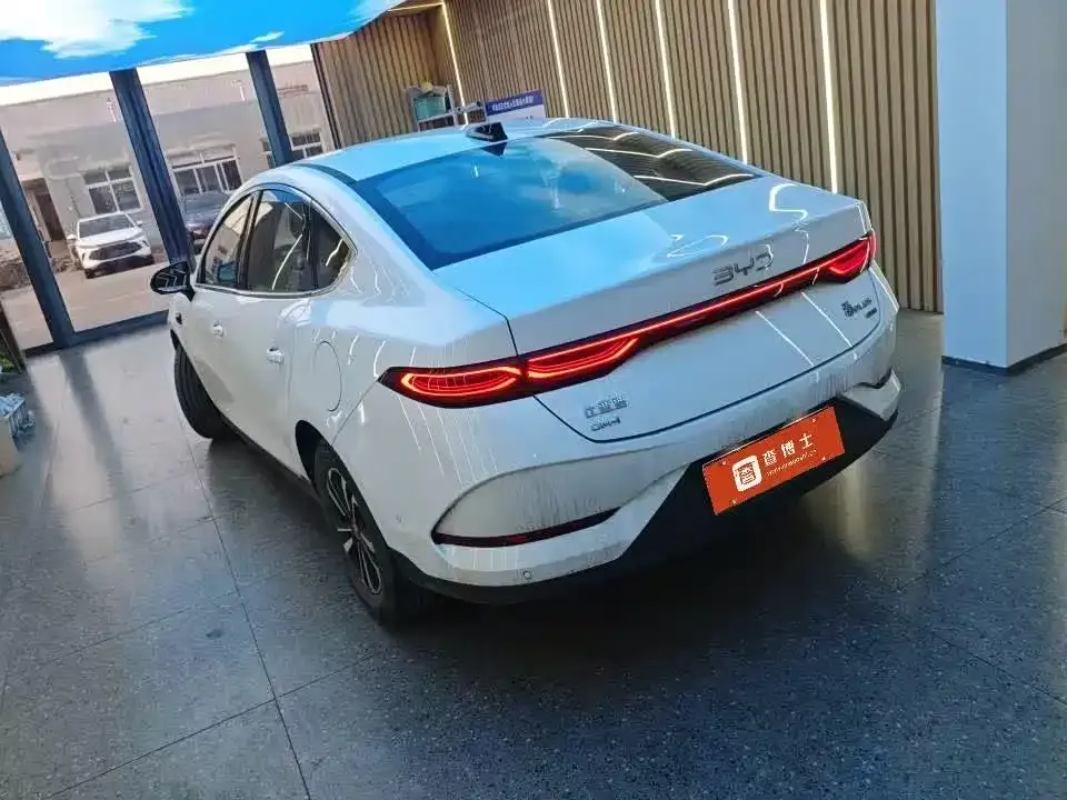 BYD Qin PLUS — фото 9