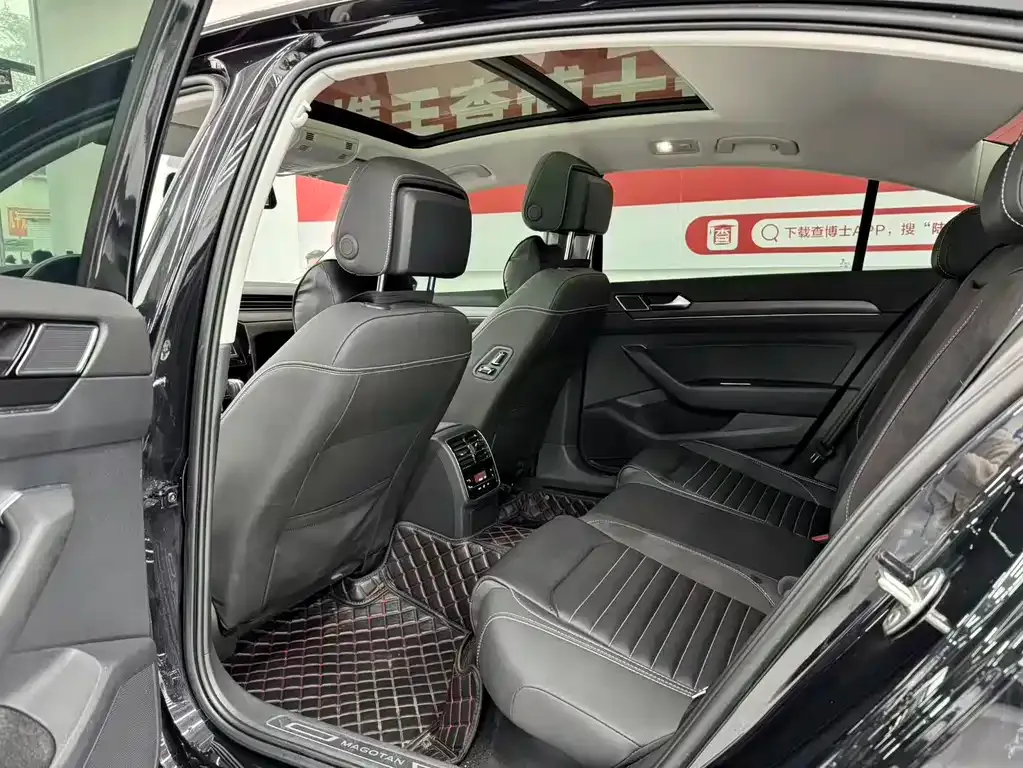 Volkswagen Magotan 2021 из CN, фото 5