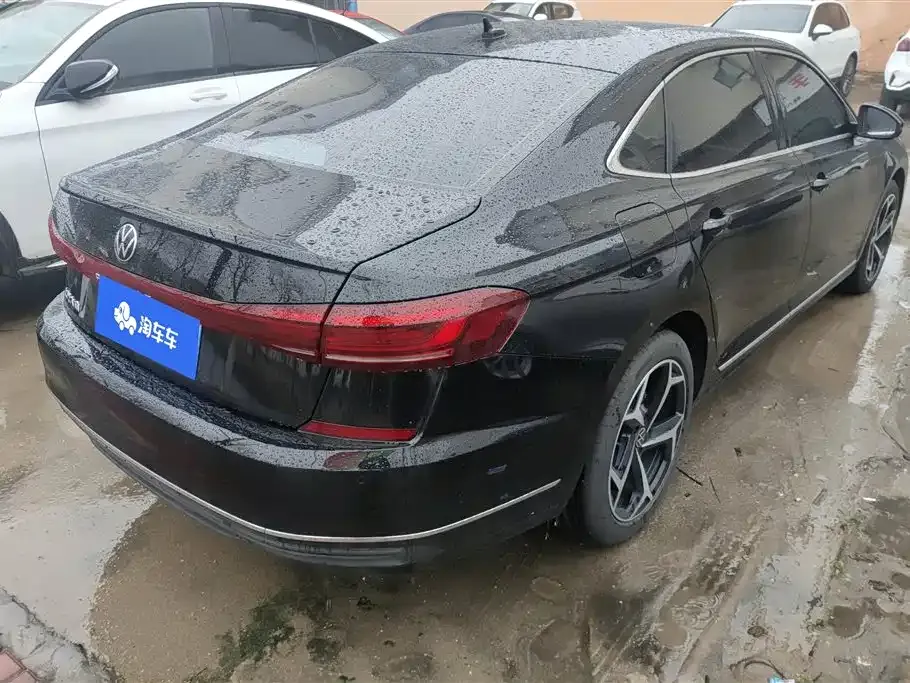 Volkswagen Passat — фото 8