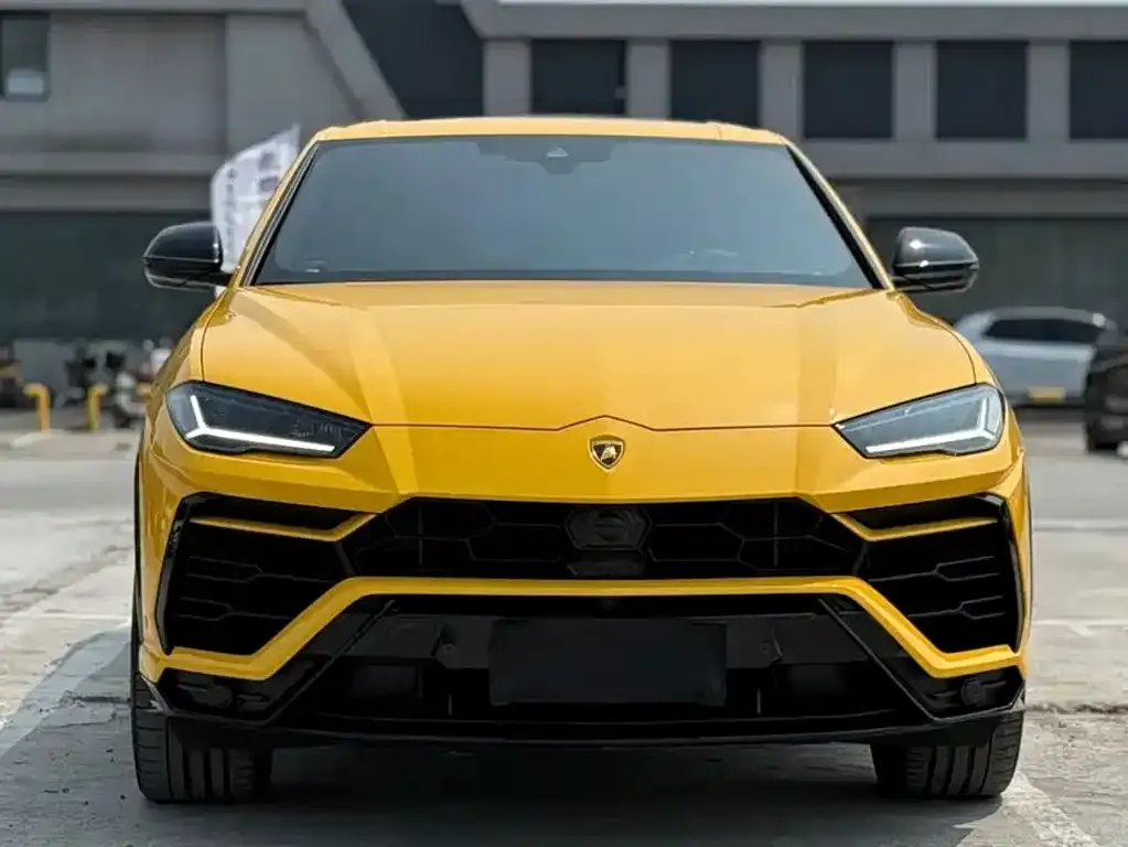 Lamborghini Urus — фото 2