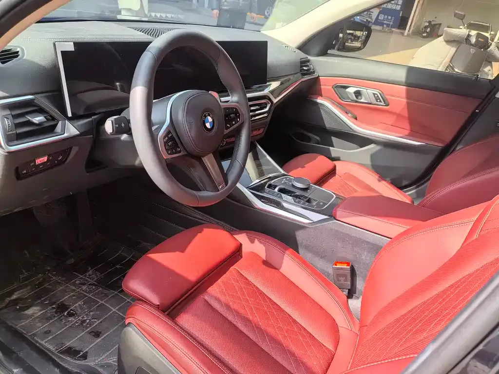 BMW 3 Series 2023 из CN, фото 7
